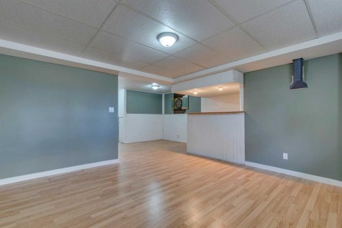 108 Sunbank Way Se, Calgary, AB - Indoor Photo Showing Other Room