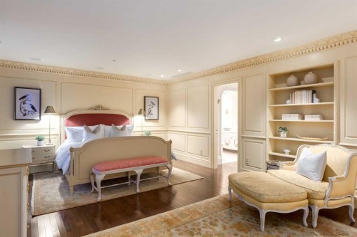 1201-690 Princeton Way Sw, Calgary, AB - Indoor Photo Showing Bedroom