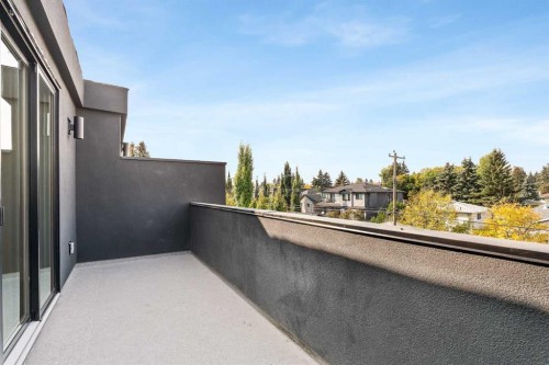 2015 34 Street Sw, Calgary, AB - Outdoor With Balcony With Exterior