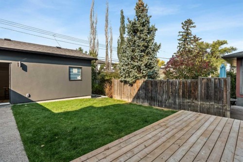 2015 34 Street Sw, Calgary, AB - Outdoor With Deck Patio Veranda