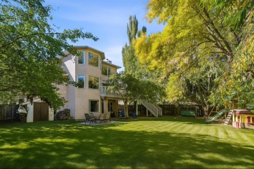 26 Mt Robson Close Se, Calgary, AB - Outdoor