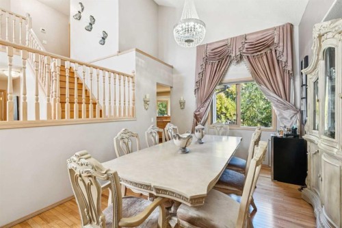 26 Mt Robson Close Se, Calgary, AB - Indoor Photo Showing Dining Room