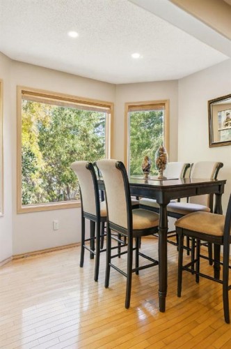 26 Mt Robson Close Se, Calgary, AB - Indoor Photo Showing Dining Room