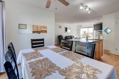 244 Prestwick Avenue Se, Calgary, AB - Indoor Photo Showing Dining Room