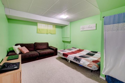 244 Prestwick Avenue Se, Calgary, AB - Indoor