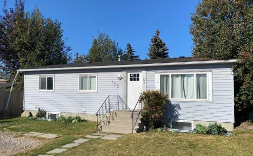 153 Big Hill Place Se, Airdrie, AB - Outdoor