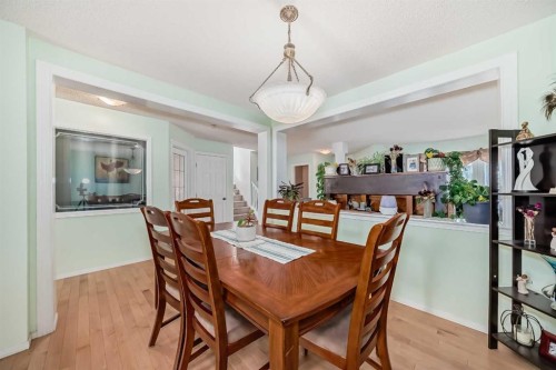 30 Millview Common Sw, Calgary, AB - Indoor Photo Showing Dining Room