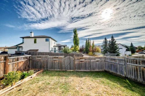 30 Millview Common Sw, Calgary, AB - Outdoor