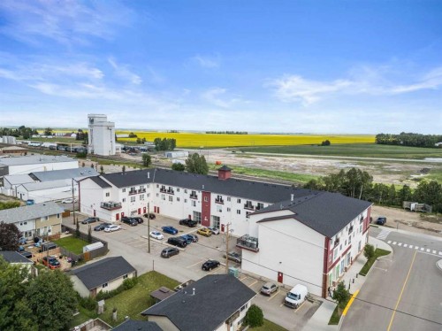 308-1010 Railway Street, Crossfield, AB - Outdoor With View