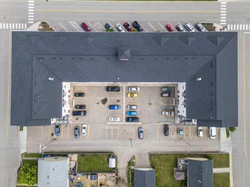 308-1010 Railway Street, Crossfield, AB - 