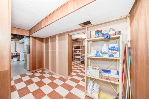 5115 5 Street Sw, Calgary, AB - Indoor