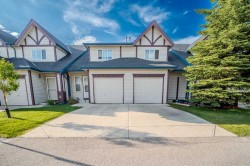 310 Country Village Cape NE Calgary, AB T3K 5X2