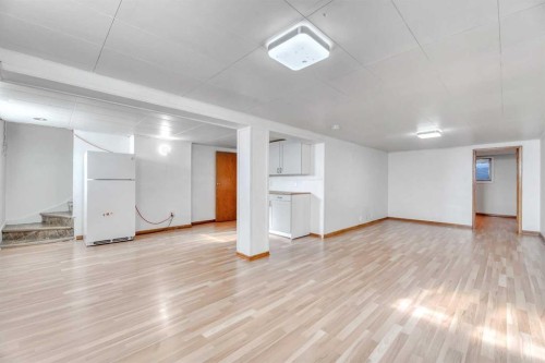 7207 7 Street Sw, Calgary, AB - Indoor