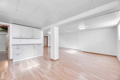 7207 7 Street Sw, Calgary, AB - Indoor