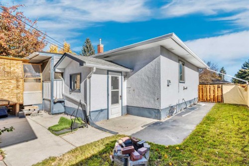 7207 7 Street Sw, Calgary, AB - Outdoor