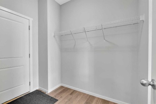 106 Lucas Crescent Nw, Calgary, AB - Indoor With Storage