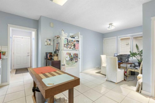 1826 34 Avenue Sw, Calgary, AB - Indoor Photo Showing Other Room