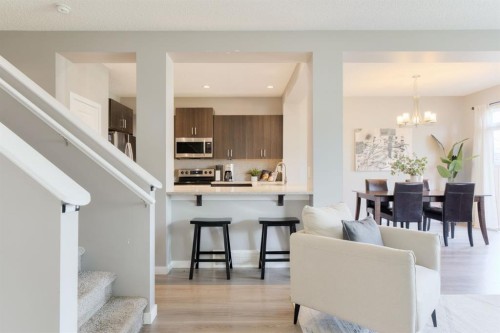 271 River Heights Crescent, Cochrane, AB - Indoor