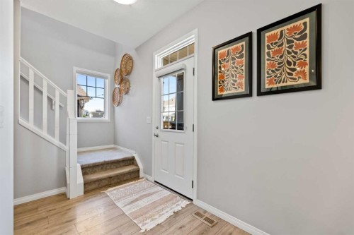 19 Yorkville Gate Sw, Calgary, AB - Indoor Photo Showing Other Room