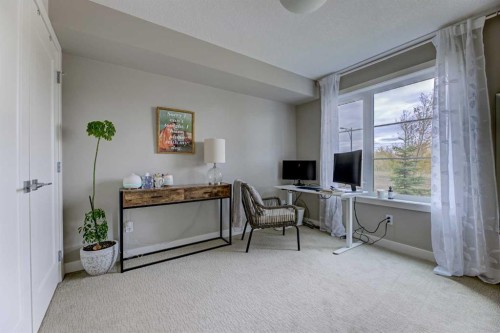 210-5029 Edgemont Boulevard Nw, Edmonton, AB - Indoor Photo Showing Office