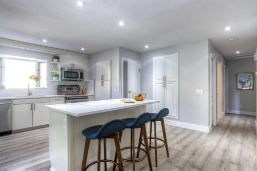 511 Cedarille Crescent Sw, Calgary, AB 