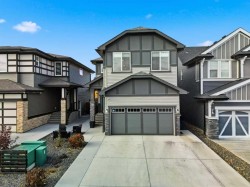 520 Kingsmere Way SE Airdrie, AB T4A 0X9