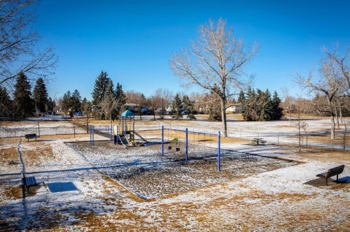 4-7166 18 Street Se, Calgary, AB - Outdoor With View