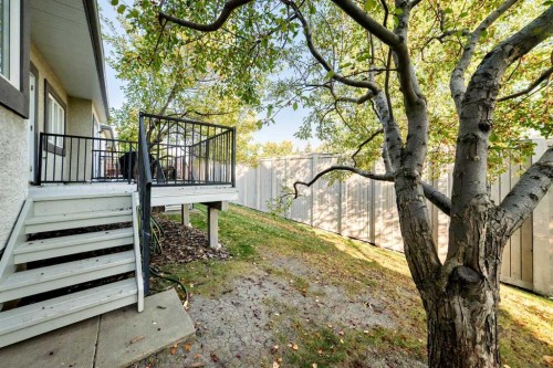 92 Simcoe Place Sw, Calgary, AB - Outdoor