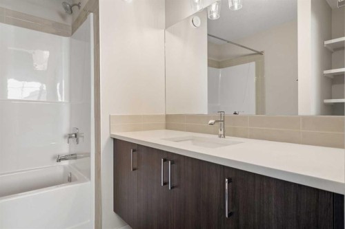 72-285 Chelsea Court, Chestermere, AB - Indoor Photo Showing Bathroom