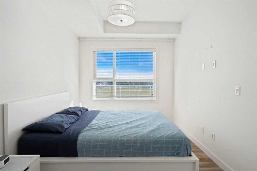 332-20 Seton Park Se, Calgary, AB - Indoor Photo Showing Bedroom