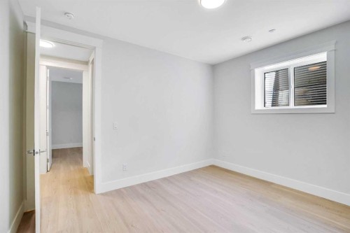 435 Patterson Boulevard Sw, Calgary, AB - Indoor Photo Showing Other Room