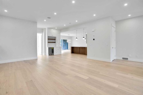 435 Patterson Boulevard Sw, Calgary, AB - Indoor