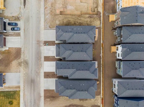 72 Amblefield Grove Nw, Calgary, AB - 