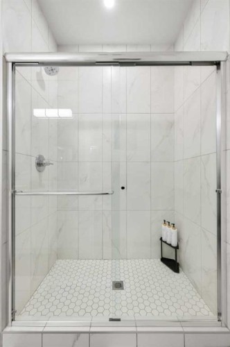 6B-1523 20 Avenue Nw, Calgary, AB 