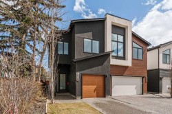 514 19 Street NW Calgary, AB T2N 2J1