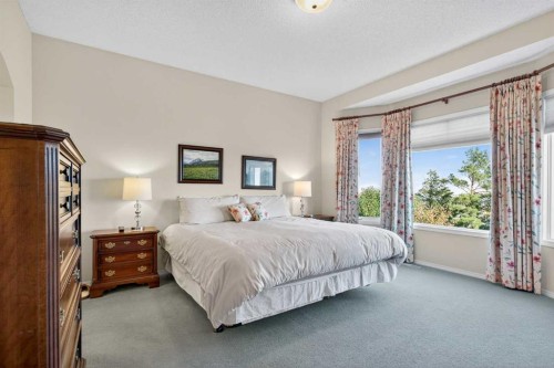 108 Hamptons Heights Nw, Calgary, AB - Indoor Photo Showing Bedroom