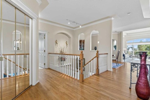 108 Hamptons Heights Nw, Calgary, AB - Indoor Photo Showing Other Room