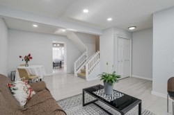 72 Strathcona Crescent  Calgary, AB T3H 1L1