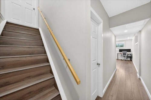 19 Sage Valley Close Nw, Calgary, AB - Indoor Photo Showing Other Room