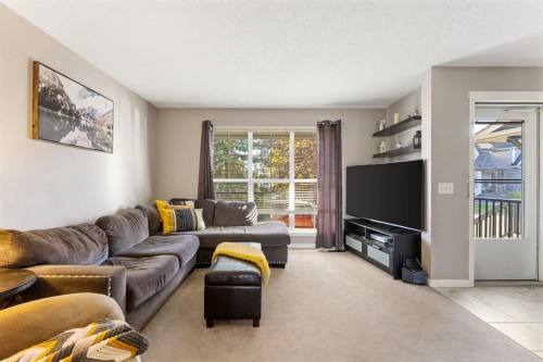 133 Auburn Bay View Se, Calgary, AB - Indoor Photo Showing Living Room