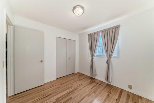 40 Glenpatrick Crescent, Cochrane, AB - Indoor Photo Showing Other Room