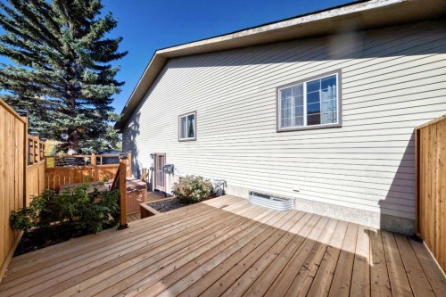 40 Glenpatrick Crescent, Cochrane, AB - Outdoor With Deck Patio Veranda With Exterior
