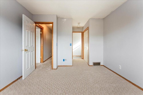 29 Martinvalley Place Ne, Calgary, AB - Indoor Photo Showing Other Room