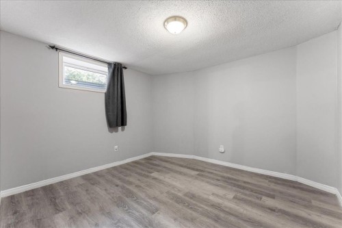 29 Martinvalley Place Ne, Calgary, AB - Indoor Photo Showing Other Room