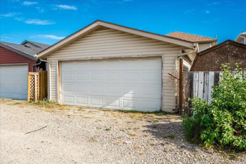 29 Martinvalley Place Ne, Calgary, AB - Outdoor With Exterior