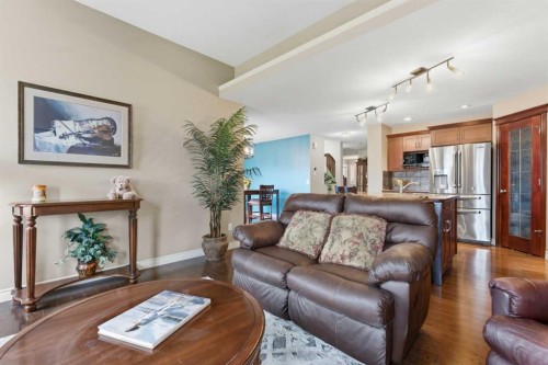 788 Luxstone Landing Sw, Airdrie, AB - Indoor Photo Showing Living Room