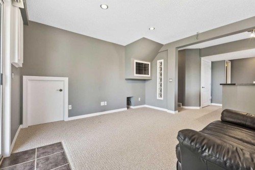 111 Edgebyne Crescent Nw, Calgary, AB - Indoor Photo Showing Other Room