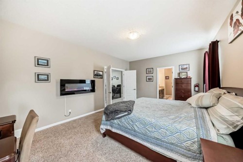 132 Waterlily Cove, Chestermere, AB - Indoor Photo Showing Bedroom