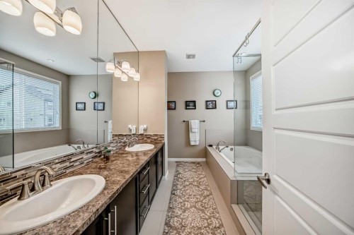 132 Waterlily Cove, Chestermere, AB - Indoor Photo Showing Bathroom