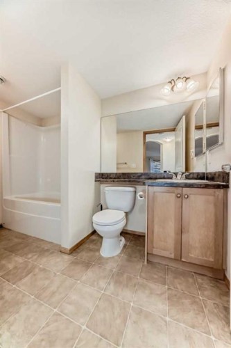 106-20 Panatella Landing Nw, Calgary, AB - Indoor Photo Showing Bathroom